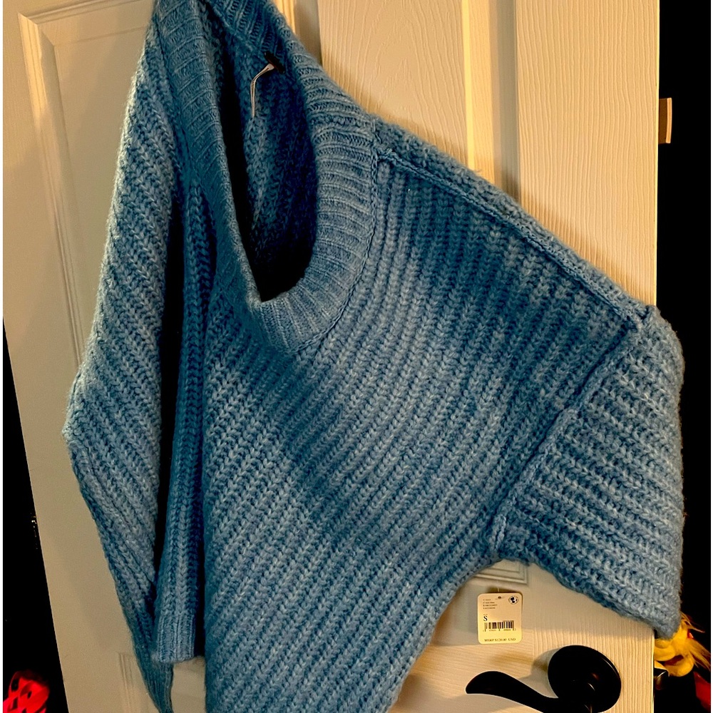 Oversized baby blue sweater